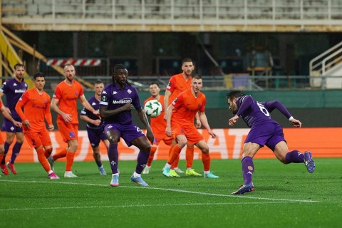 “Fiorentina” və “Çelsi” mərhələ adlayıb, son xoşbəxt "Yurqorden" olub - YENİLƏNİB - VİDEO