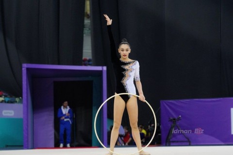 Raffaeli takes lead at Baku World Cup – UPDATED – PHOTO