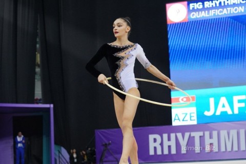 Raffaeli takes lead at Baku World Cup – UPDATED – PHOTO