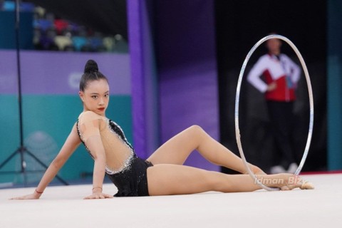 Raffaeli takes lead at Baku World Cup – UPDATED – PHOTO