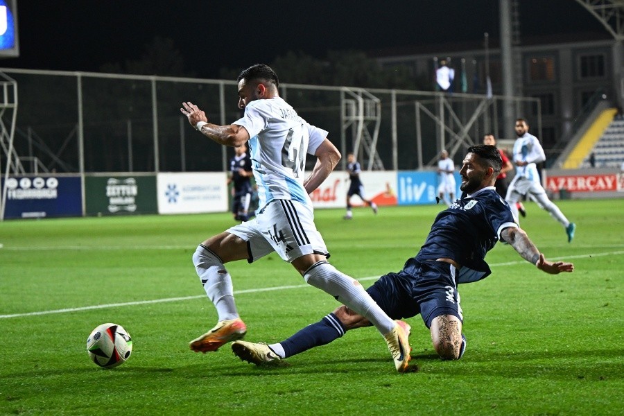 Azərbaycan derbisində "Qarabağ" "Neftçi"ni 3 cavabsız qolla məğlub edib - YENİLƏNİB - VİDEO