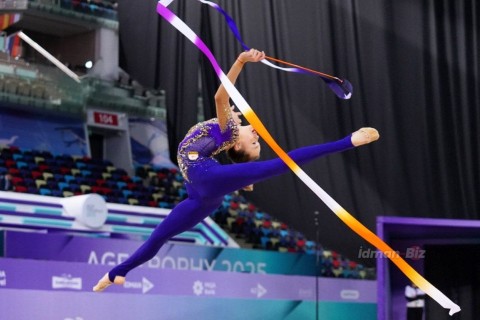 First medals to be awarded today at the Rhythmic Gymnastics World Cup in Baku - PHOTO
