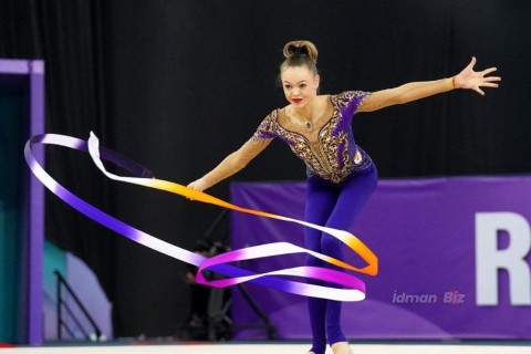 First medals to be awarded today at the Rhythmic Gymnastics World Cup in Baku - PHOTO