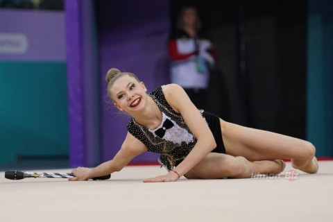 First medals to be awarded today at the Rhythmic Gymnastics World Cup in Baku - PHOTO