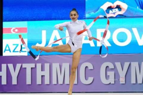 First medals to be awarded today at the Rhythmic Gymnastics World Cup in Baku - PHOTO