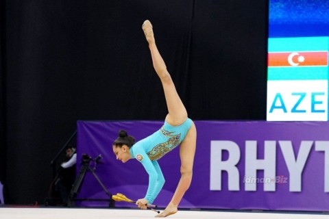 First medals to be awarded today at the Rhythmic Gymnastics World Cup in Baku - PHOTO