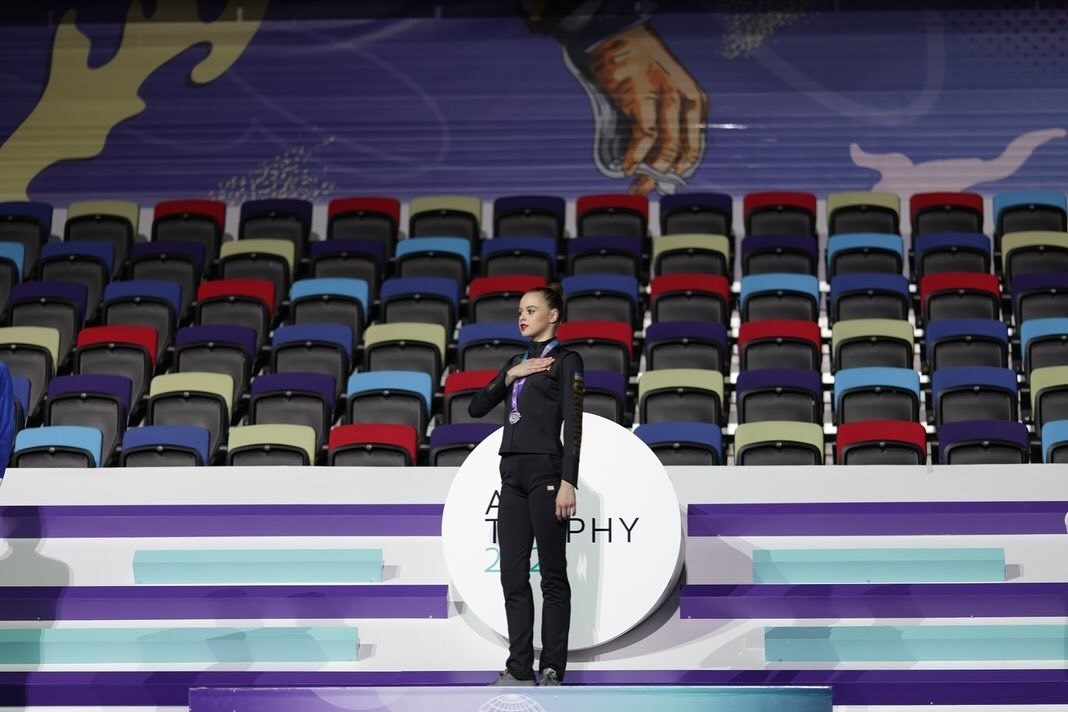 Taisiia Onofriichuk leads with most medals at World Cup in Baku