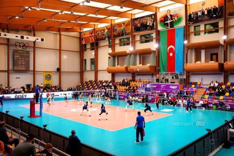 Çempion finala məğlubiyyətlə başlayıb - FOTO