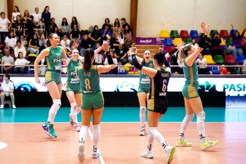 Çempion finala məğlubiyyətlə başlayıb - FOTO