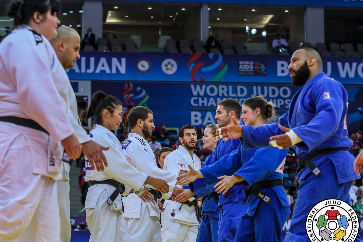 Azərbaycan Avropa çempionatında 12 komandaya qarşı