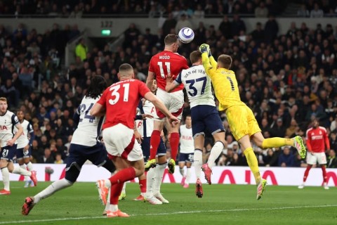 "Tottenhem" Londonda uduzub - VİDEO