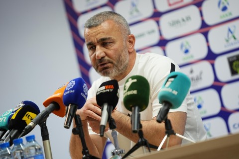 Гурбан Гурбанов: "Иногда говорим друг другу: не трогай наших игроков"