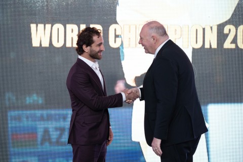 Hidayət Heydərov Avropanın ən yaxşı cüdoçusu mükafatını alıb - FOTO