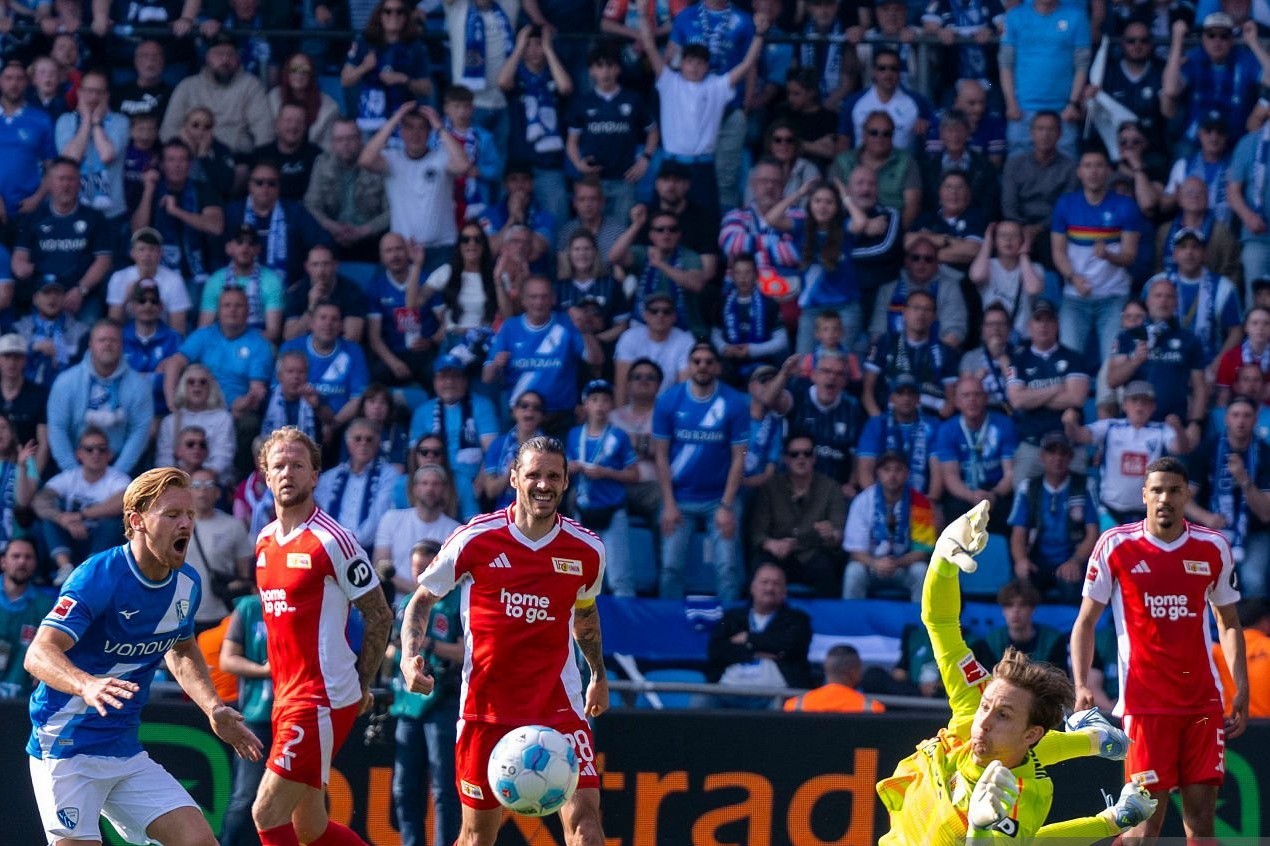 Autsayder və daha üç komanda bir xal qazanıb