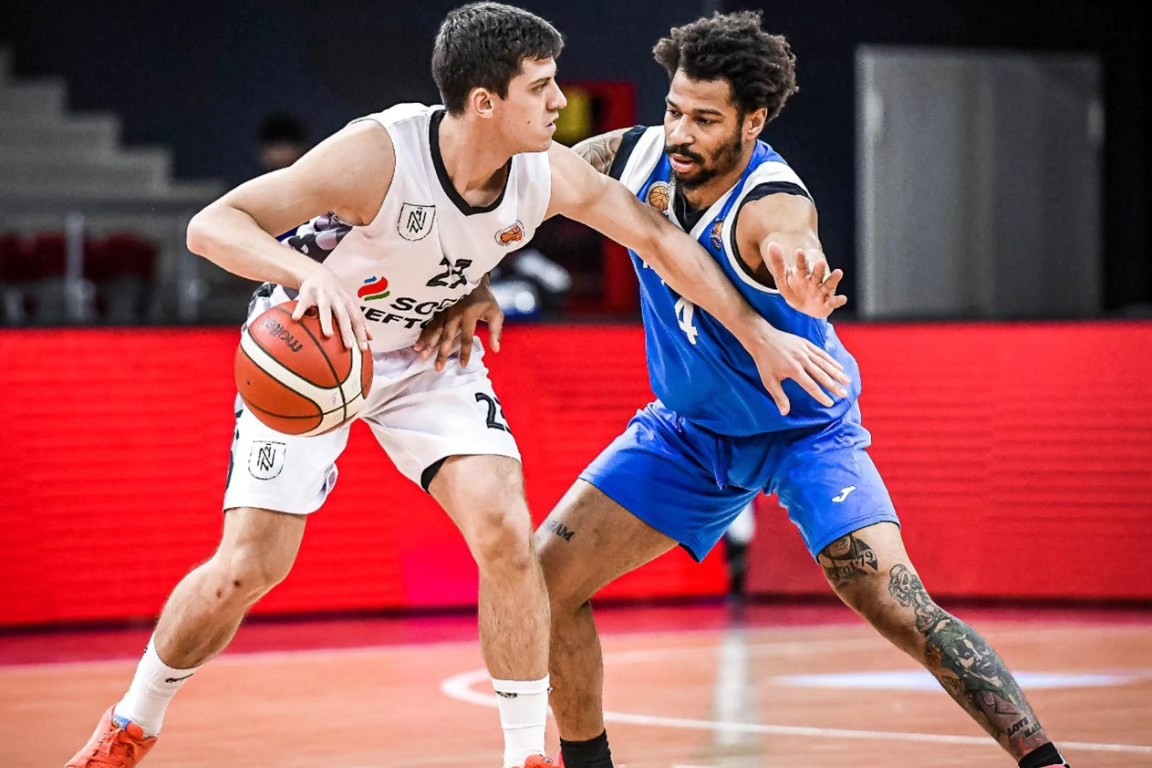 “Neftçi” geridönüş edərək “Abşeron”a qalib gəlib