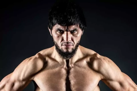 Стал известен соперник Тофика Мусаева на турнире UFC в Баку