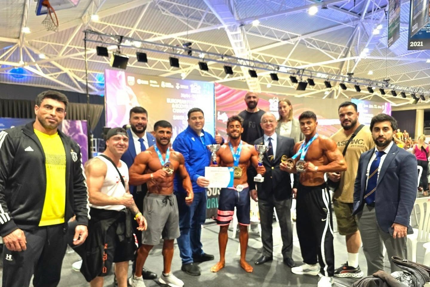 Azerbaijani bodybuilder kicks off European Championship with double victory - PHOTO
