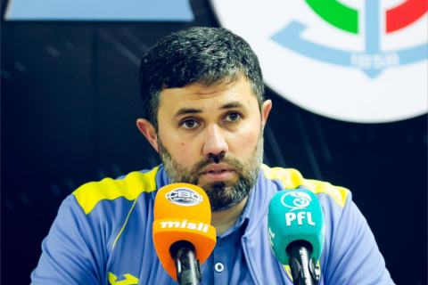 Turmoil at Kapaz: Head coach refuses to lead team onto the field