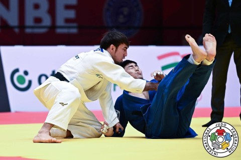Böyük Dəbilqə: Balabəy Ağayev qızıl medal qazanıb, Yaşar Nəcəfov üçün bürünc şansı - YENİLƏNİR - FOTO - VİDEO