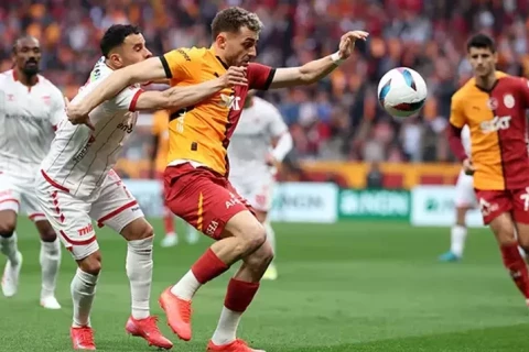 "Qalatasaray" fərqi 8-ə yüksəldib - VİDEO