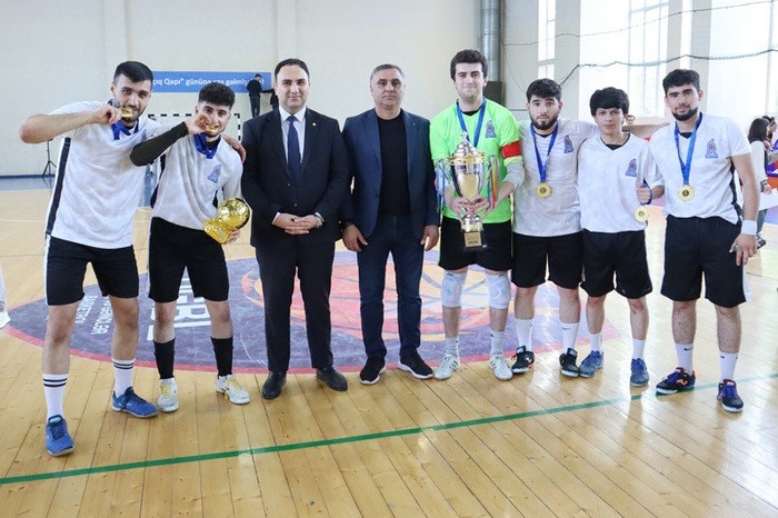 В рамках программы УЕФА Hat-Trick прошел турнир по футзалу - ФОТО