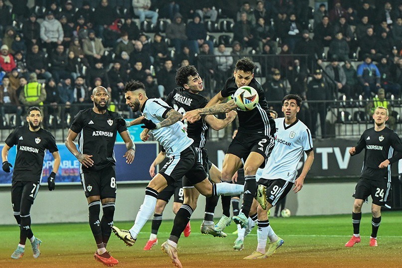 “Qarabağ” mövqeyini qoruyub, “Neftçi” geriləyib