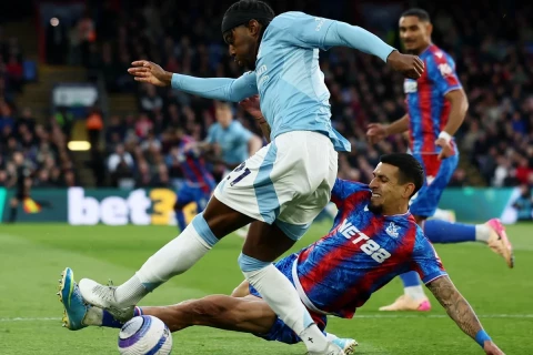 "Nottingem" Londonda xal itirib - VİDEO