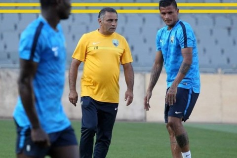 Vidadi Rzayev: "Hamısı maliyyəni gözləyir ki, canavar kimi parçalasınlar"