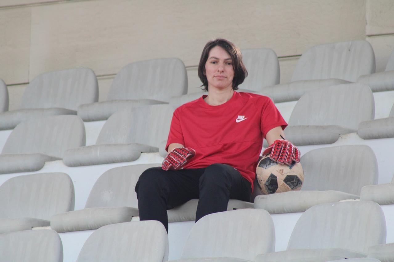 Kişi futbolçularla işləyəcək ilk qadın məşqçimiz: “Nəslimizdə qızlara qarşı ayrı-seçkilik yoxdur” - MÜSAHİBƏ