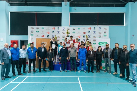 Badminton üzrə Bakı şəhər turnirinin qalibləri müəyyən edilib - FOTO