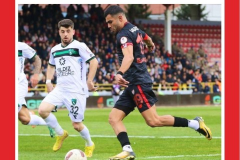 "Bayer"in sabiq hücumçusu azərbaycanlı futbolçunu komandasında görmək istəyir