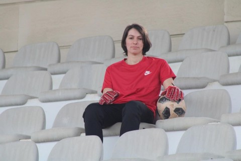Kişi futbolçularla işləyəcək ilk qadın məşqçimiz: “Nəslimizdə qızlara qarşı ayrı-seçkilik yoxdur” - MÜSAHİBƏ