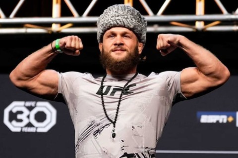Рафаэль Физиев рассказал, когда прибудет в Баку