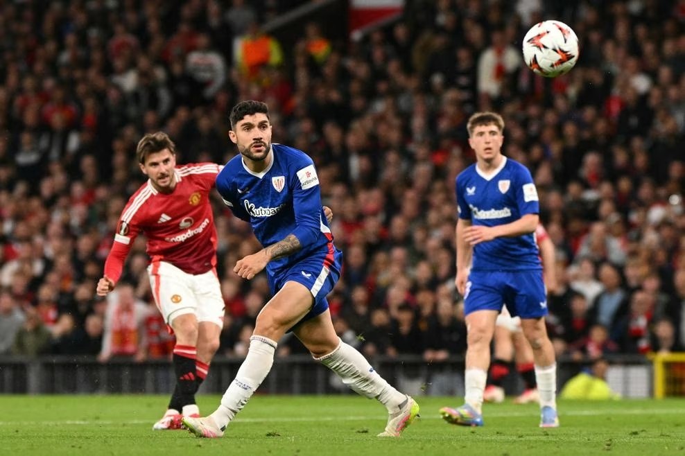 WATCH: All-English final in the Europa League