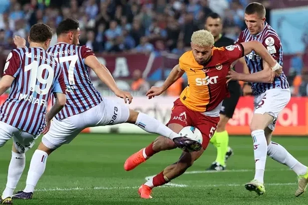 "Qalatasaray" çempionluğun bir addımlığında - VİDEO