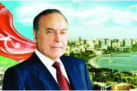 Heydər Əliyev: “İdman kimi Azərbaycanın müstəqilliyinin rəmzlərini nümayiş etdirən ikinci bir vasitə yoxdur” - VİDEO