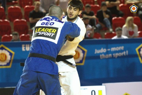 Məhərrəm İmamverdiyev gümüş medal qazanıb
