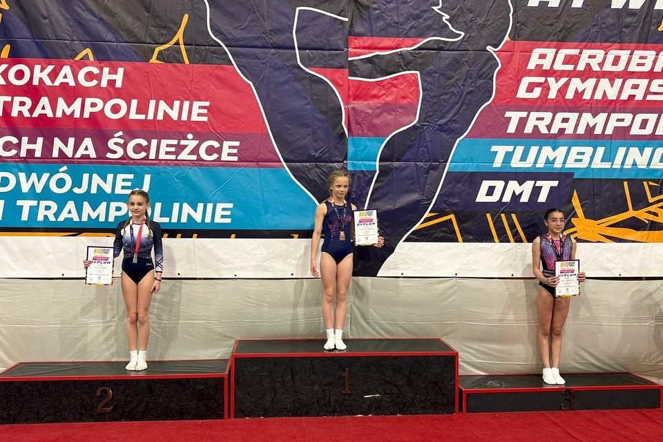Gimnastlarımızdan Krakovda 17 medal - FOTO