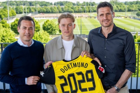 İsveçli futbolçu "Borussiya"da