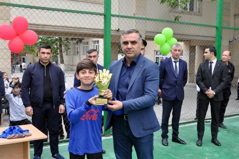 Məktəblər arasında minifutbol turnirinin qalibi bəlli olub - FOTO