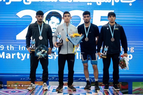Güləşçilərimizdən İranda daha 3 medal