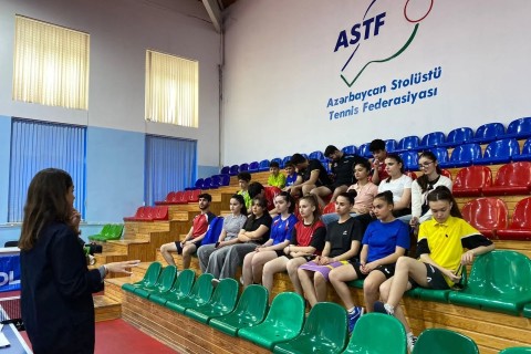 AMADA Stolüstü Tennis Federasiyasında antidopinq qaydalarını izah edib - FOTO