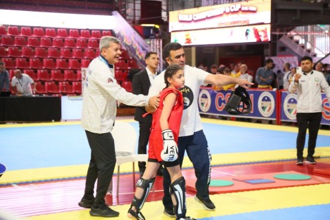 Prezidentin nəvəsi dünya çempionatının finalında - FOTO/VİDEO
