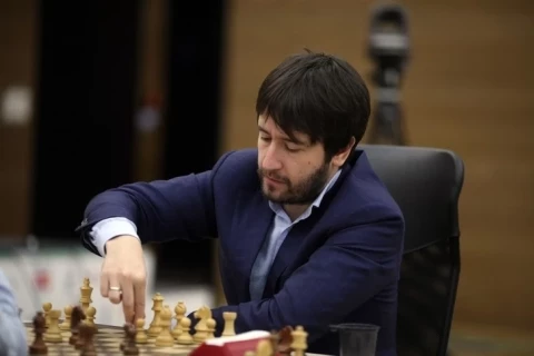Teymur Rəcəbov Moskvada 315 minlik mükafat fondu uğrunda yarışacaq