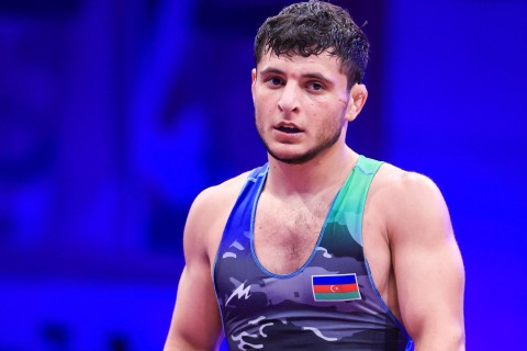Азербайджанский борец завоевал бронзу на турнире в России