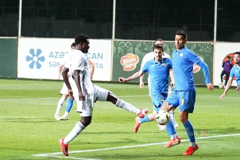 “Neftçi” və “Qarabağ”dan böyükhesablı qələbə - FOTO/VİDEO
