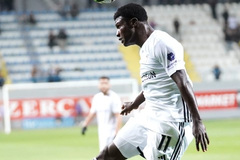 “Neftçi” və “Qarabağ”dan böyükhesablı qələbə - FOTO/VİDEO