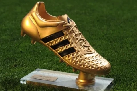 Three contenders for Golden Boot: Gyökeres leads, Mbappé and Salah in pursuit
