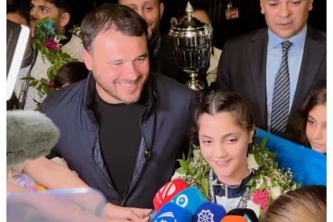 Emin Ağalarov Əminənin uğura gedən yolundan danışıb