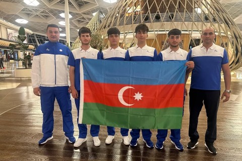 Gənc avarçəkənlərimiz Polşaya yola düşüb